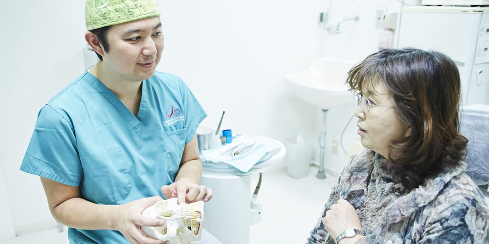 三宿で舌側矯正Brava（ブラーバ）による歯列矯正